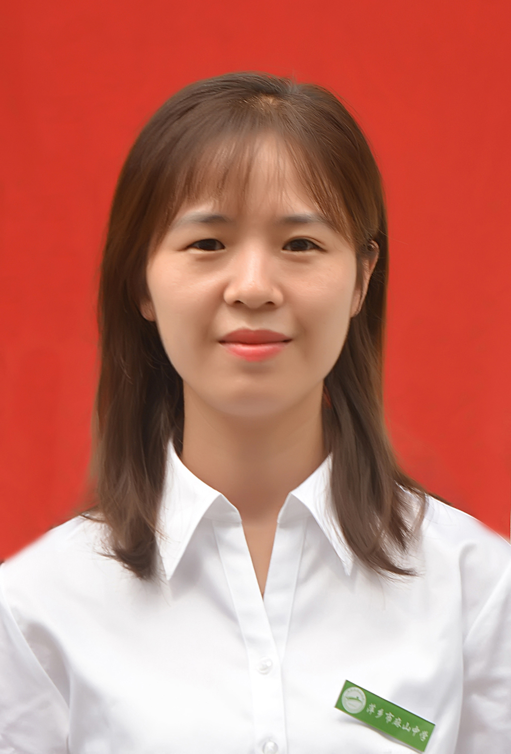 党政办副主任   冯婷